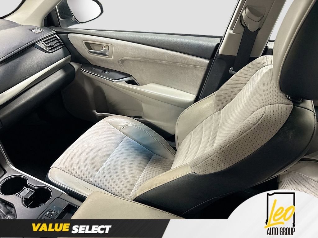 2016 Toyota Camry XLE