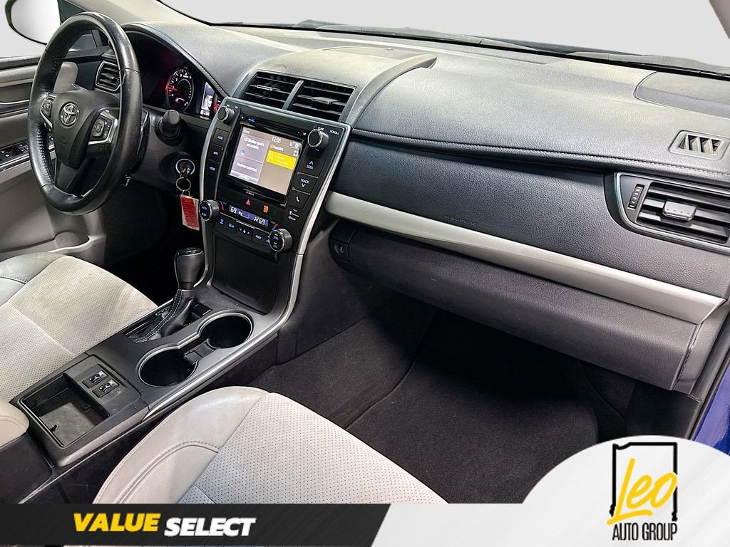 2016 Toyota Camry XLE