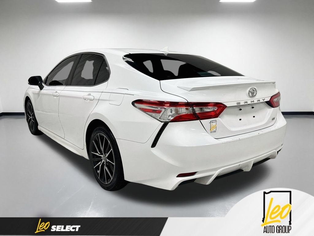 2020 Toyota Camry SE