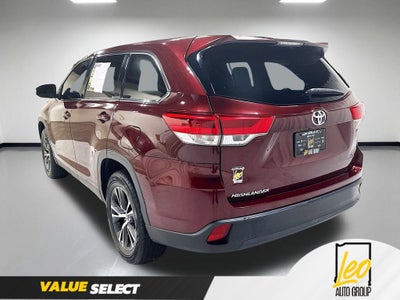2019 Toyota Highlander LE