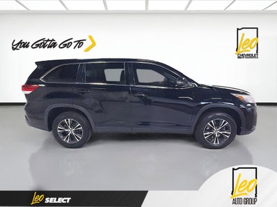 2019 Toyota Highlander LE