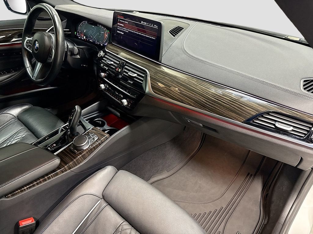 2022 BMW 540 i