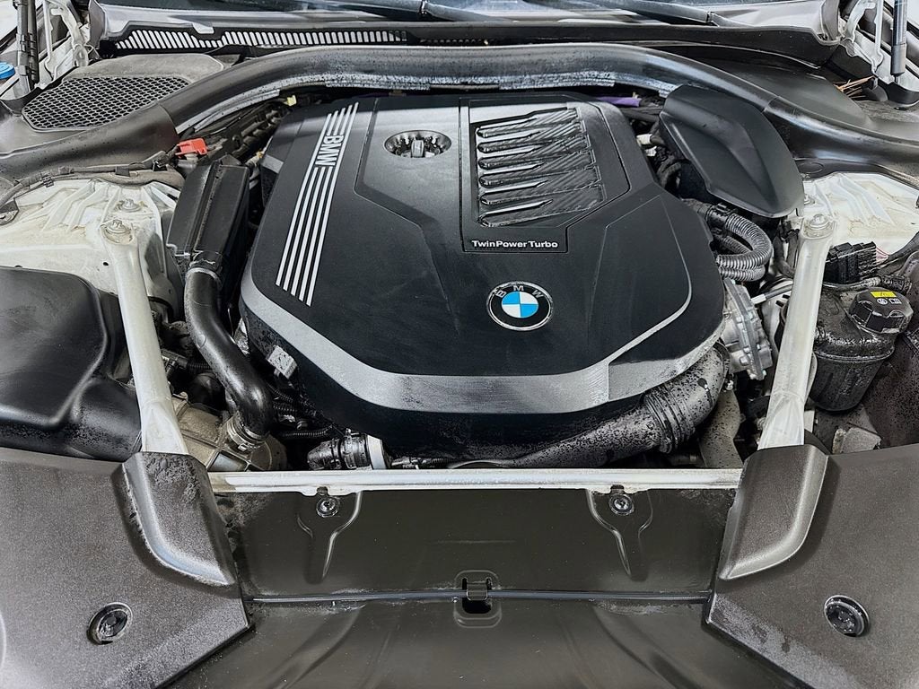 2022 BMW 540 i