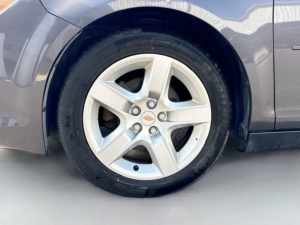 2011 Chevrolet Malibu LS w/1LS
