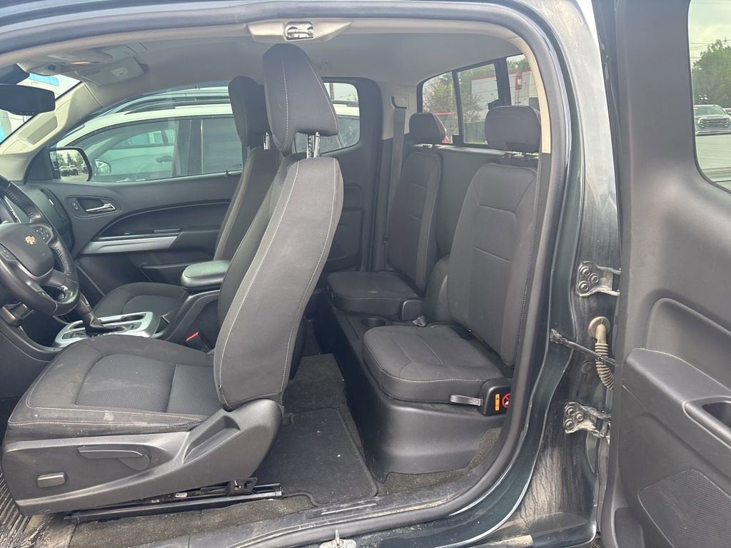 Used 2017 Chevrolet Colorado LT with VIN 1GCHSCEN2H1222175 for sale in Lebanon, IN