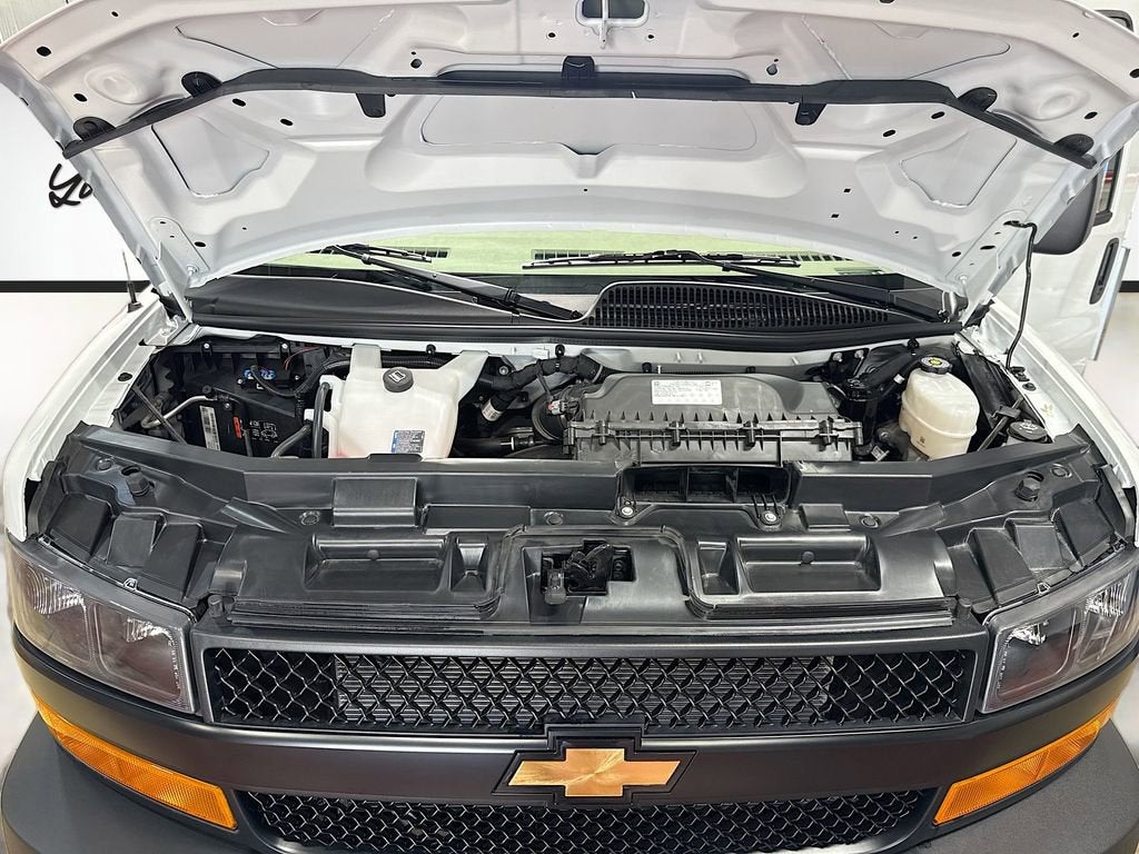 2026 Chevrolet Express Cargo WT