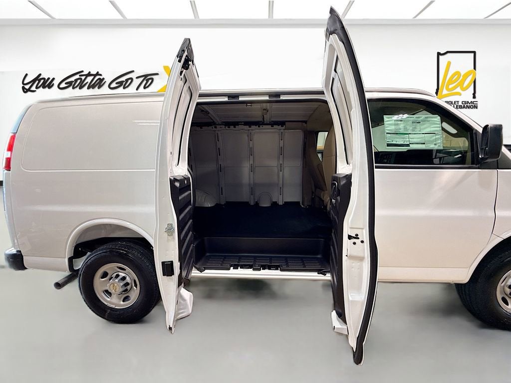 2026 Chevrolet Express Cargo WT
