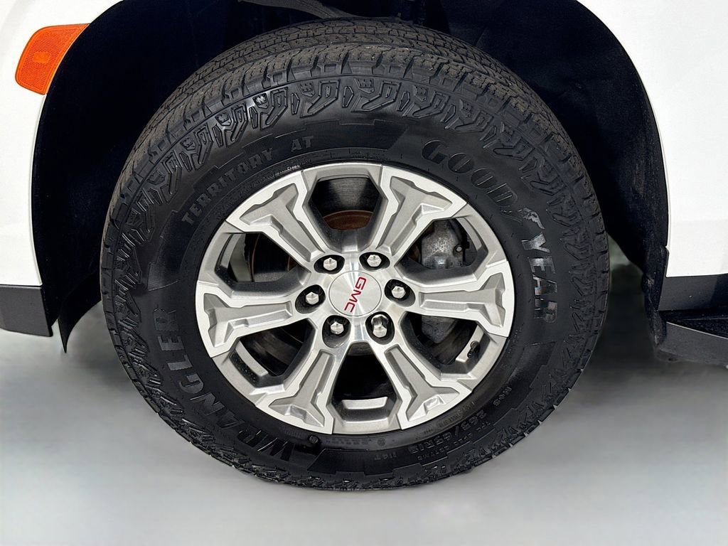2022 GMC Yukon SLE