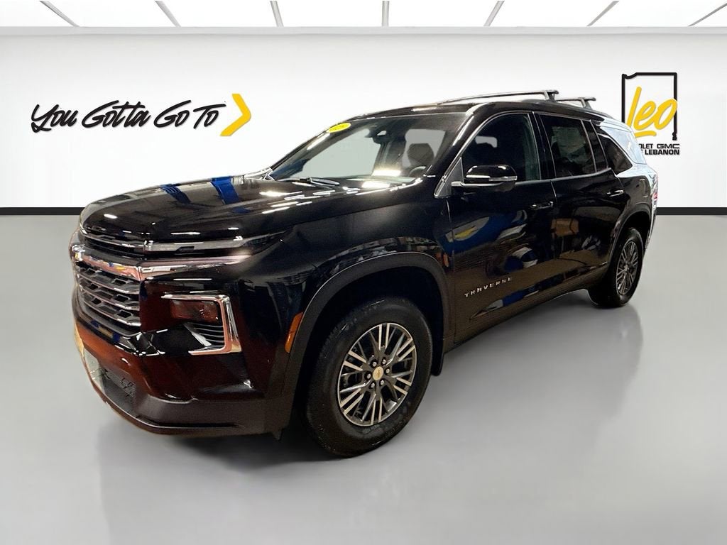 2026 Chevrolet Traverse FWD LT's photo