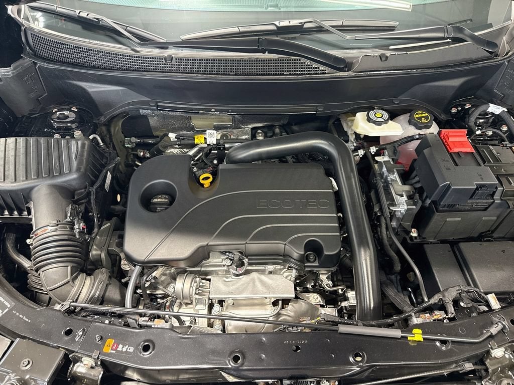 2027 Chevrolet Equinox LT - Photo 30