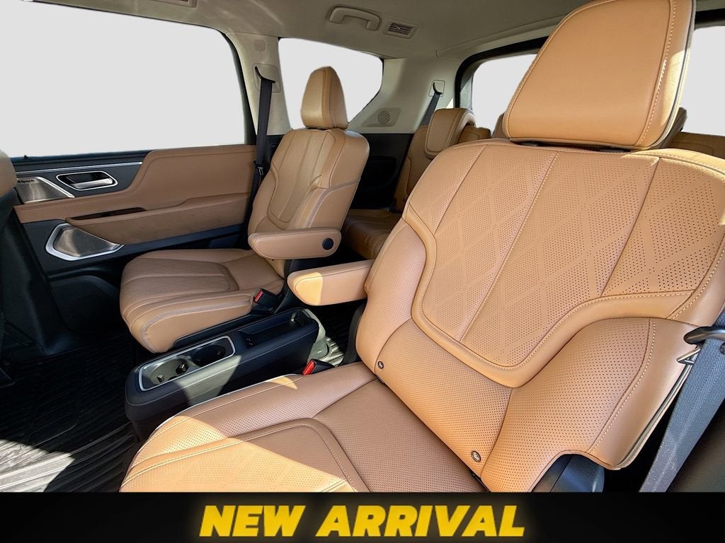 2025 INFINITI QX80 SENSORY