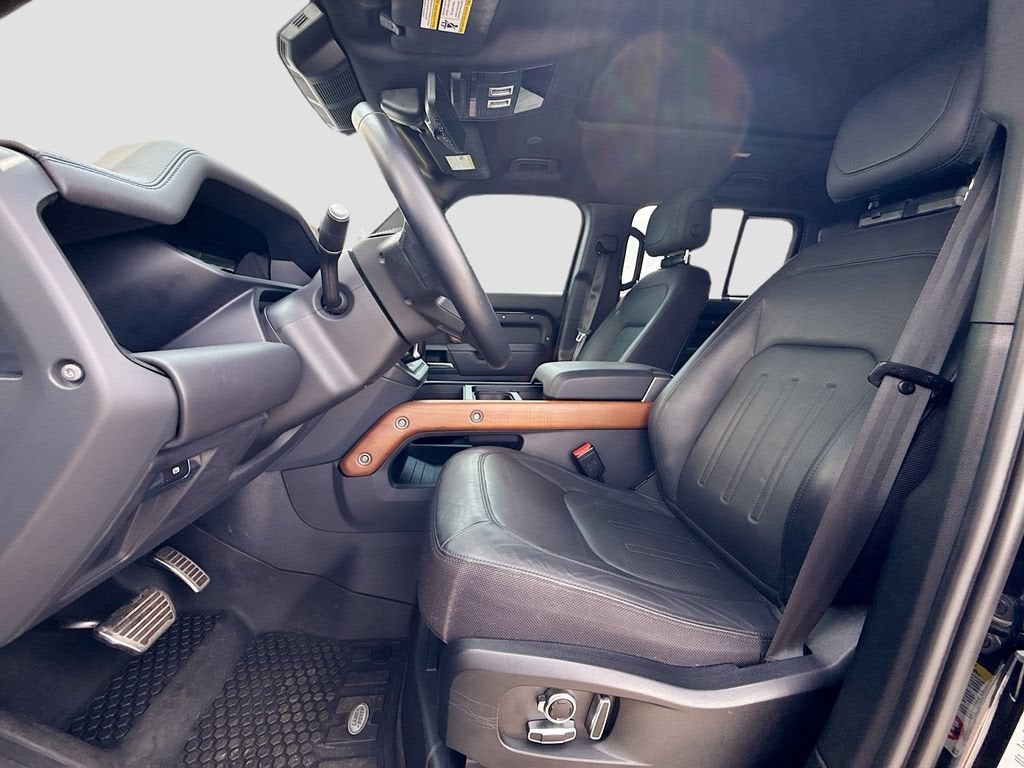 2023 Land Rover Defender X