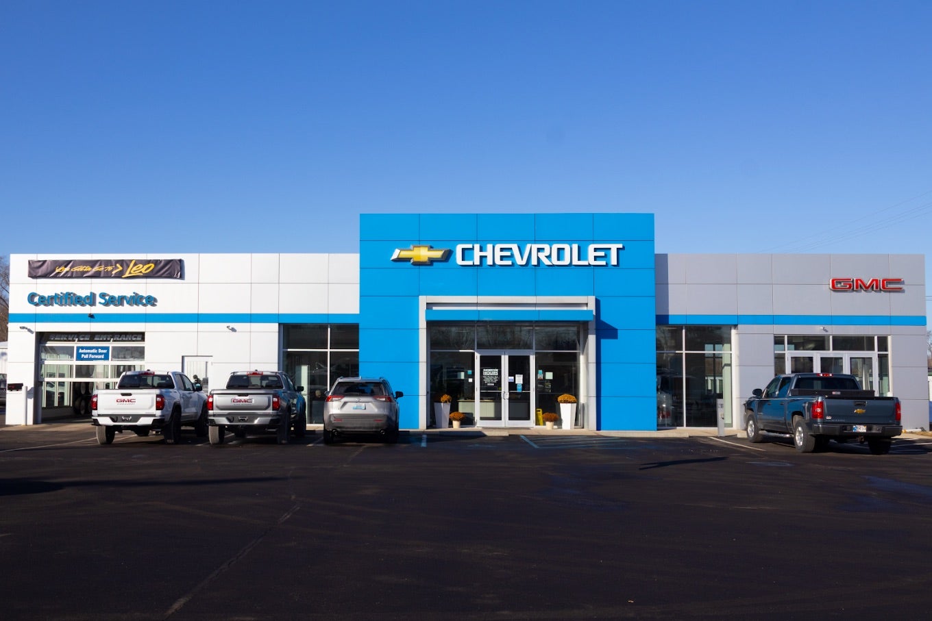 Leo Chevrolet dealership welcome graphic